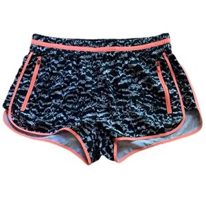 😃 Fabletics Sz S Athletic Shorts, Gently used.